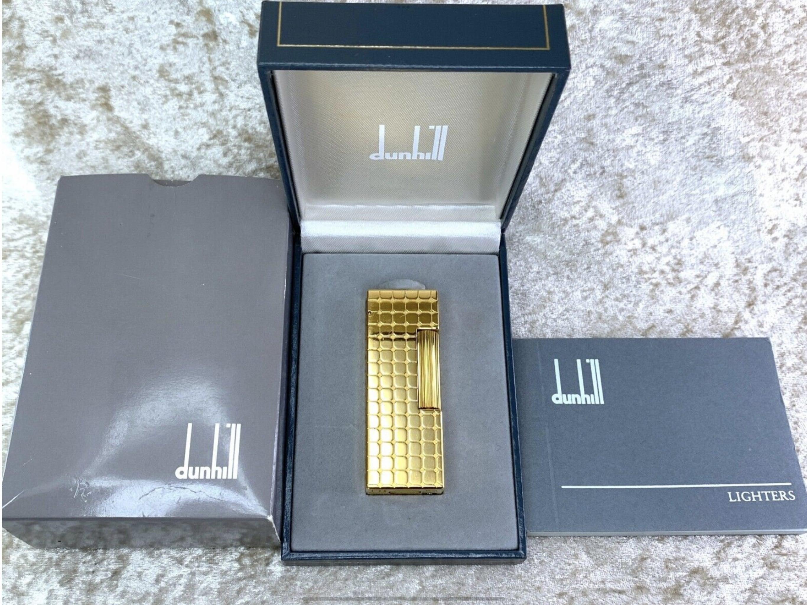 Very Rare Vintage Dunhill Lighter Rare 18k Gold Plated Block Texture circa 1990s For Sale 5