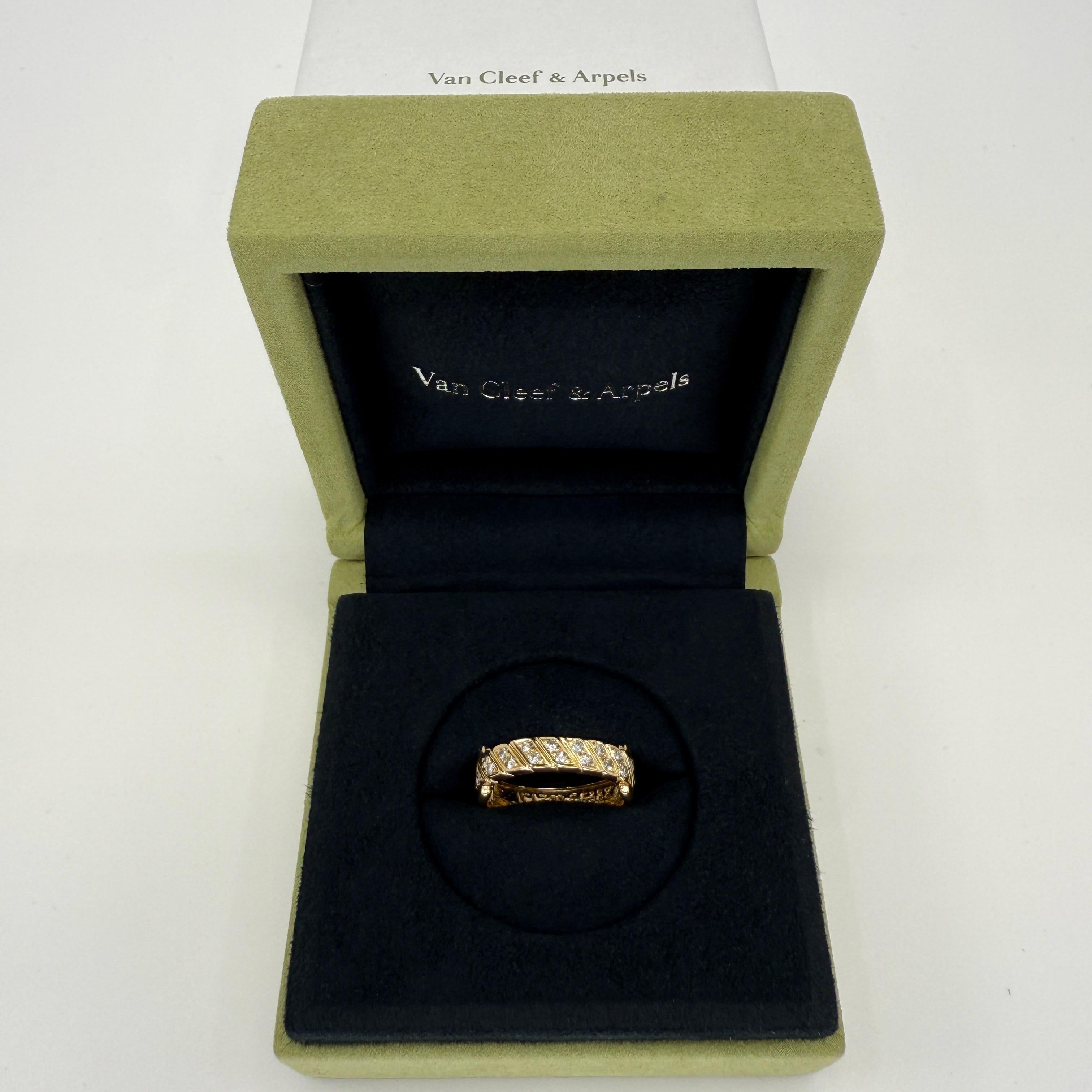 Very Rare Vintage Van Cleef & Arpels 18k Yellow Gold Diamond Buckle Band Ring For Sale 5