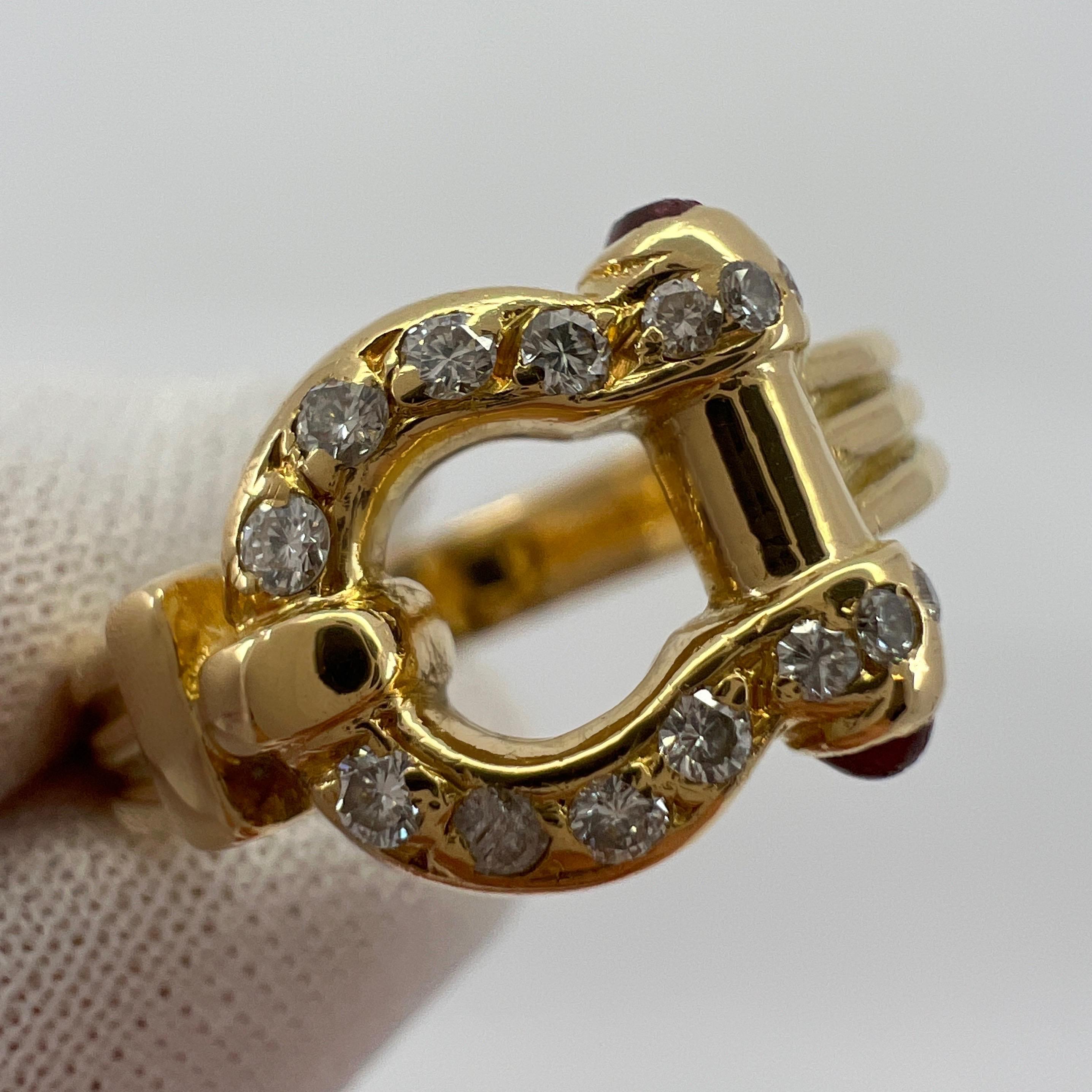 Round Cut Very Rare Vintage Van Cleef & Arpels 18k Yellow Gold Ruby Diamond Buckle Ring
