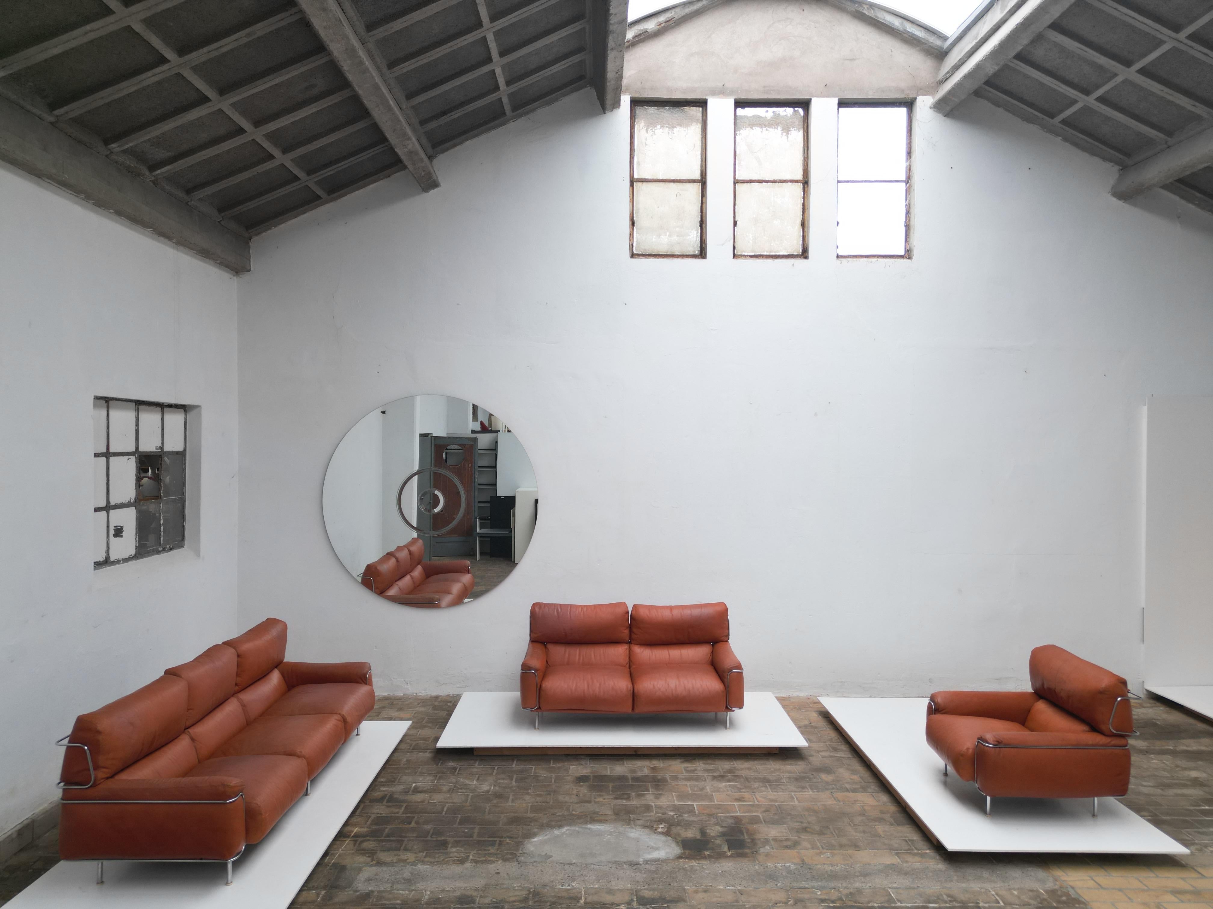 Very Rare Vittorio Introini Leather Sofa Set by Saporiti, Italy, 1968 Published For Sale 10