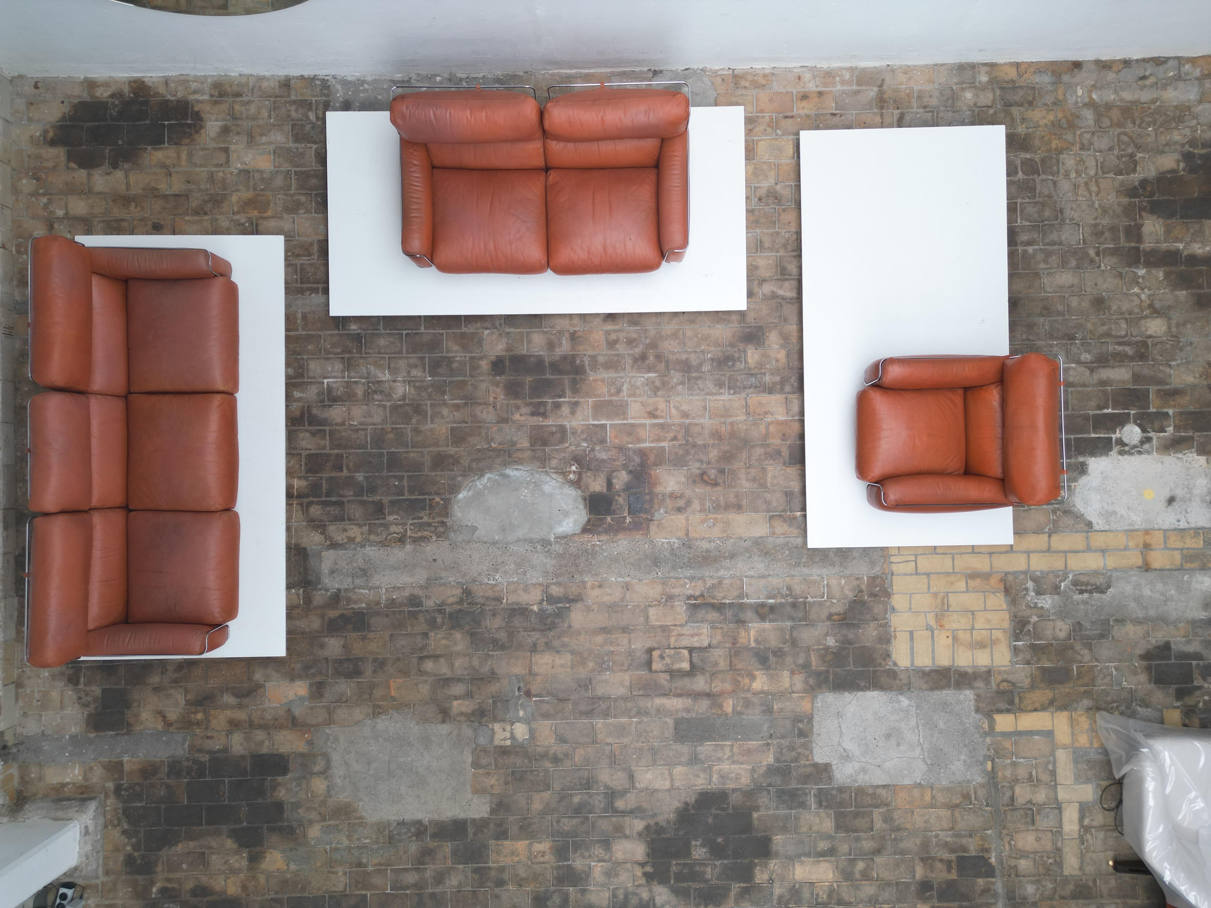 Very Rare Vittorio Introini Leather Sofa Set by Saporiti, Italy, 1968 Published For Sale 11