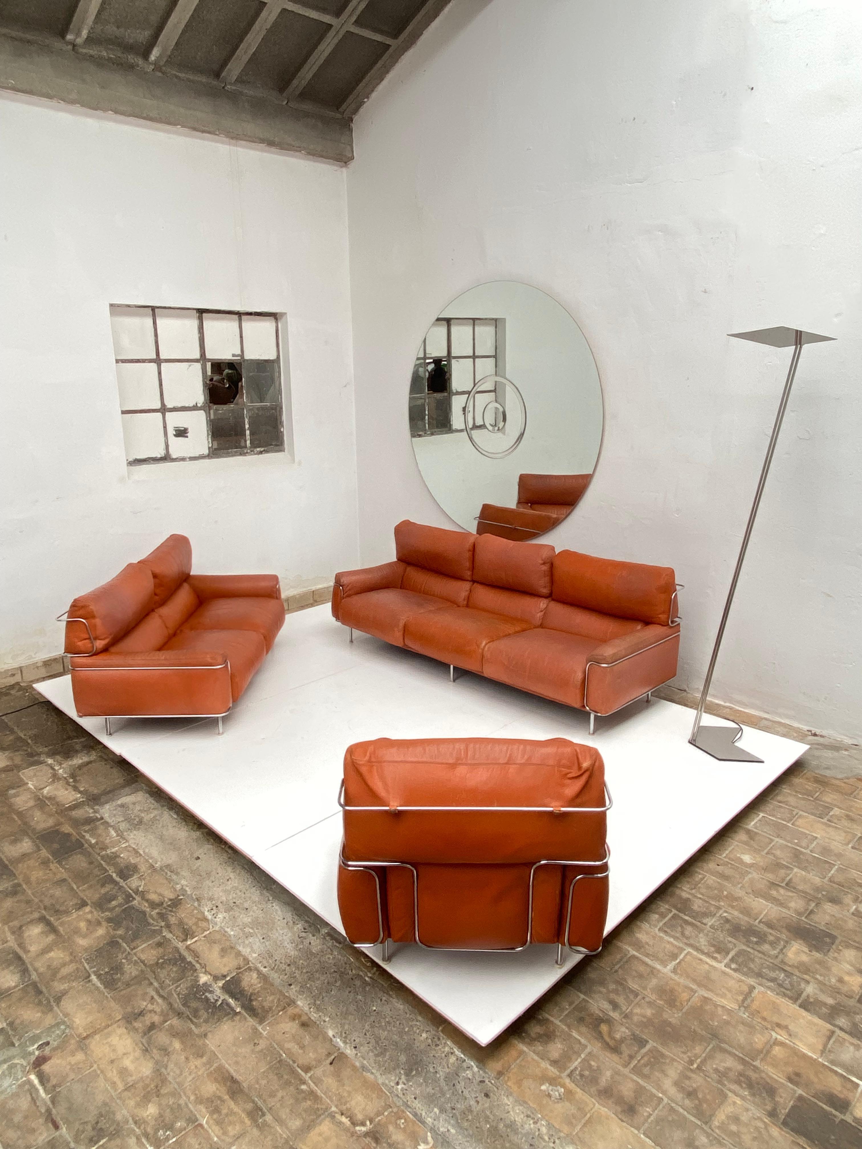 Seltenes Vittorio Introini Leder-Sofa-Set von Saporiti, Italien, 1968 veröffentlicht  (Mitte des 20. Jahrhunderts) im Angebot