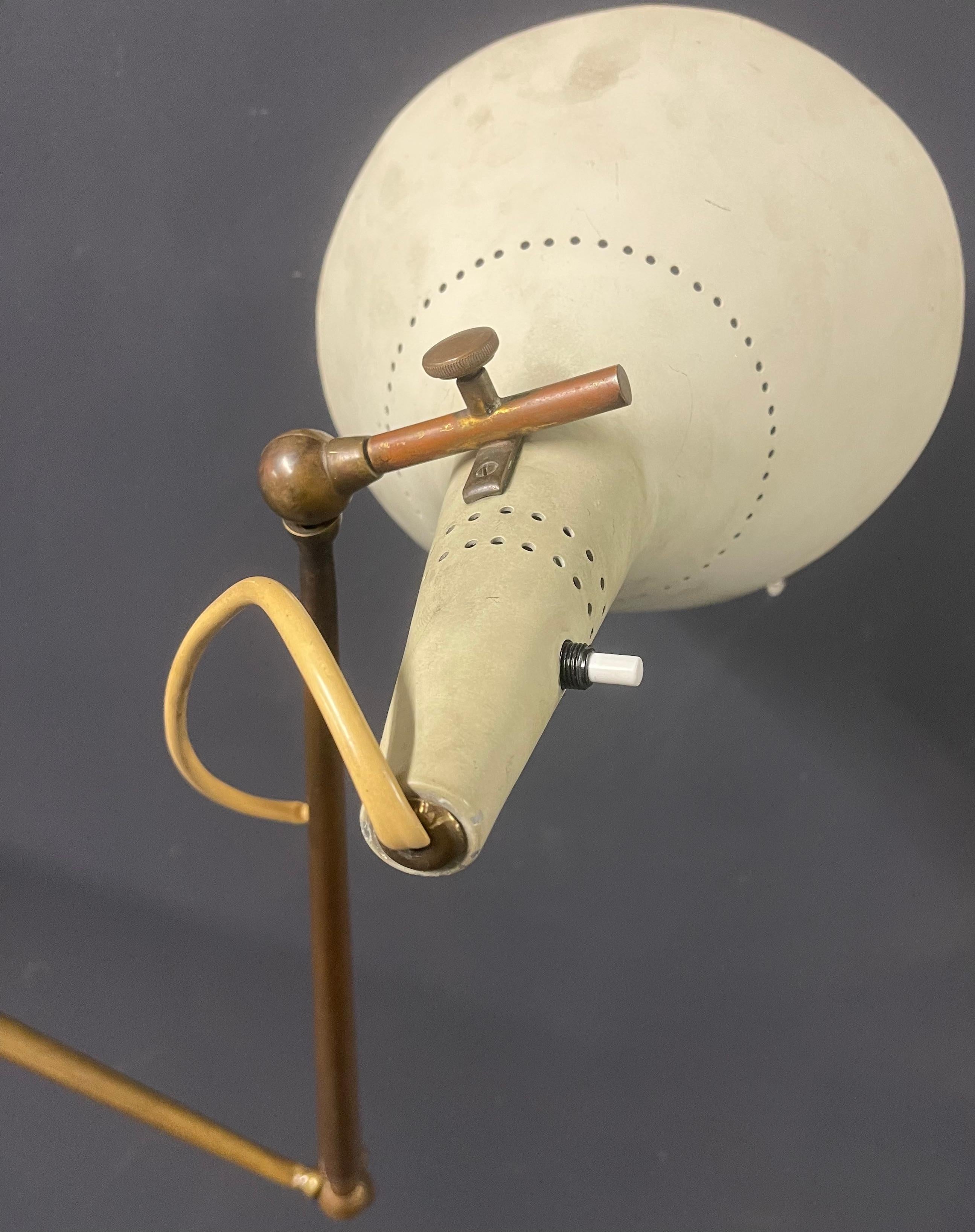 Very Rare Wall Lamp by Lumen / Italy For Sale 10