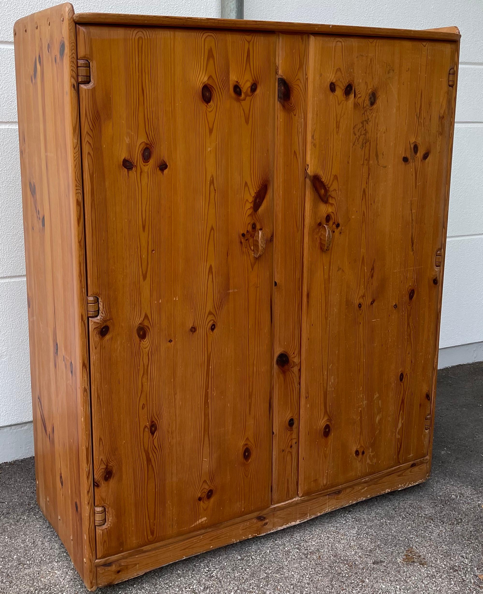 Hand-Crafted Very Rare Wardrobe by Cabinetmaker Franz Xaver Sproll