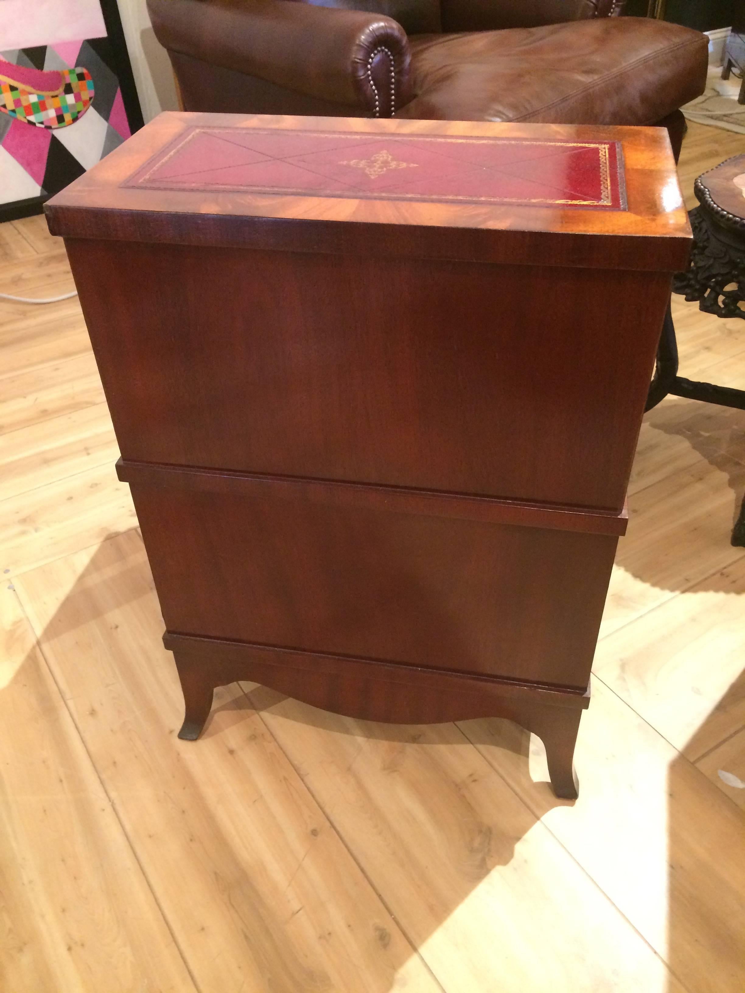 Very Rich Mahogany and Tooled Leather Library Steps End Table 3