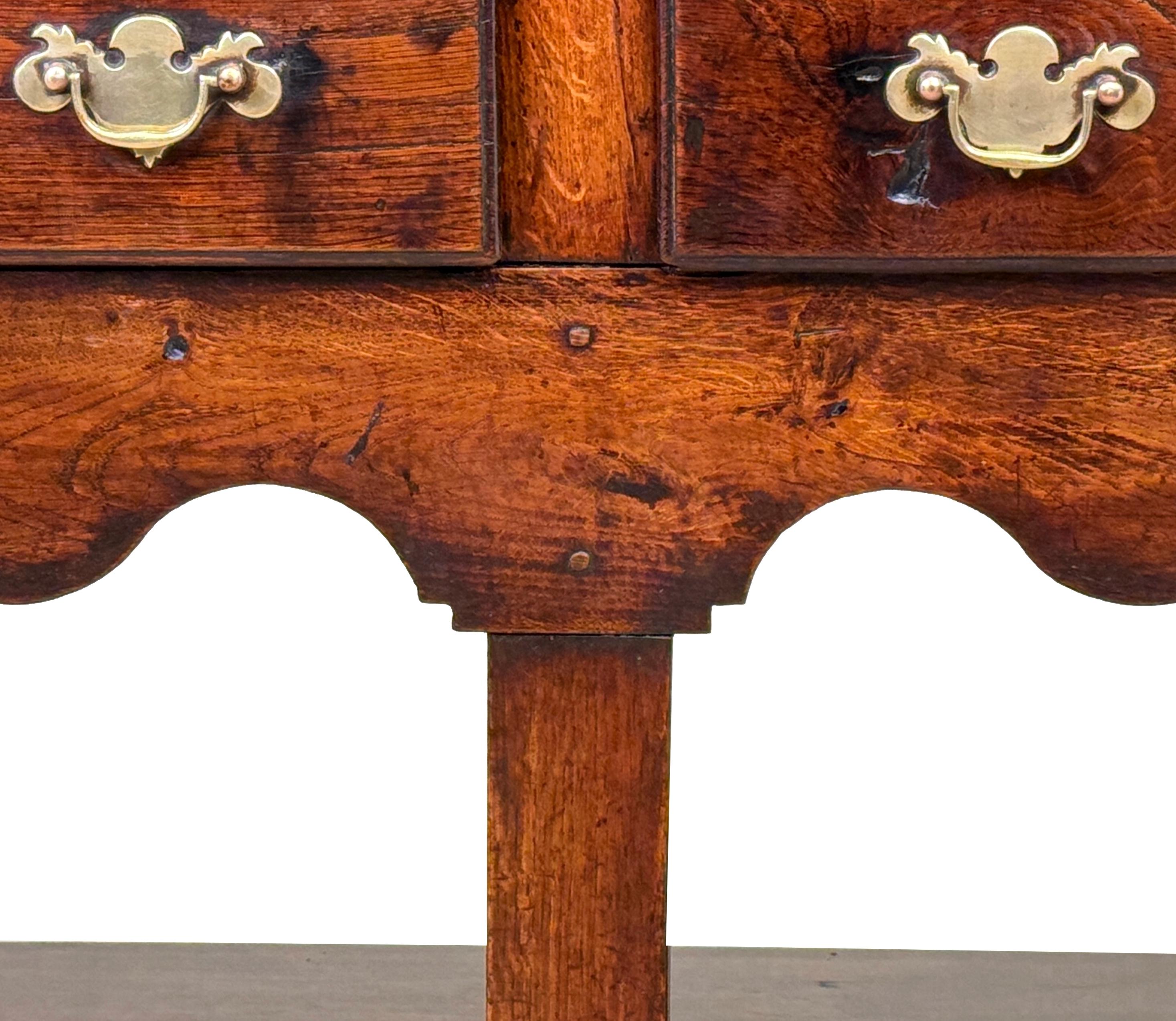 Very Small 18th Century Oak Potboard Dresser 1