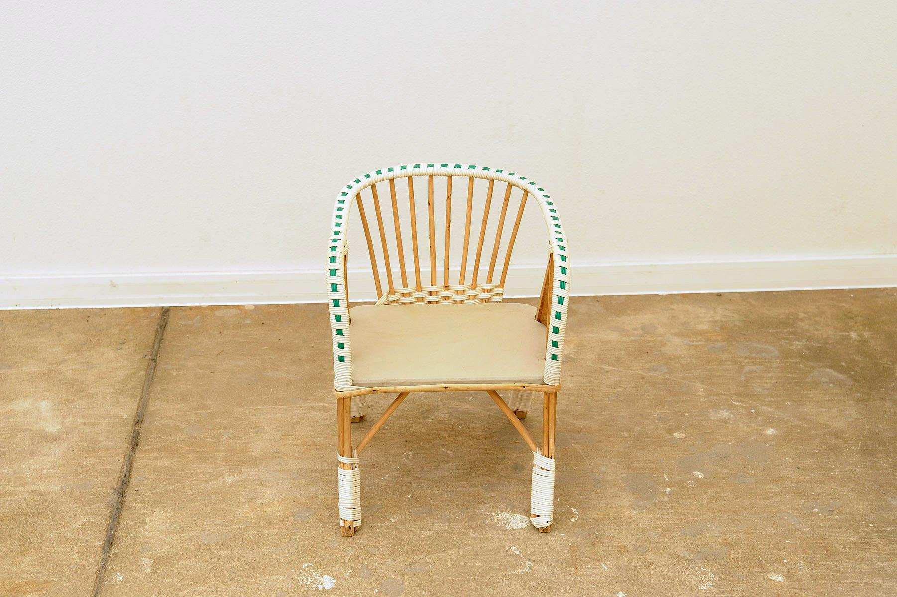 Very small children´s wicker chair, 1960´s, Czechoslovakia For Sale 5