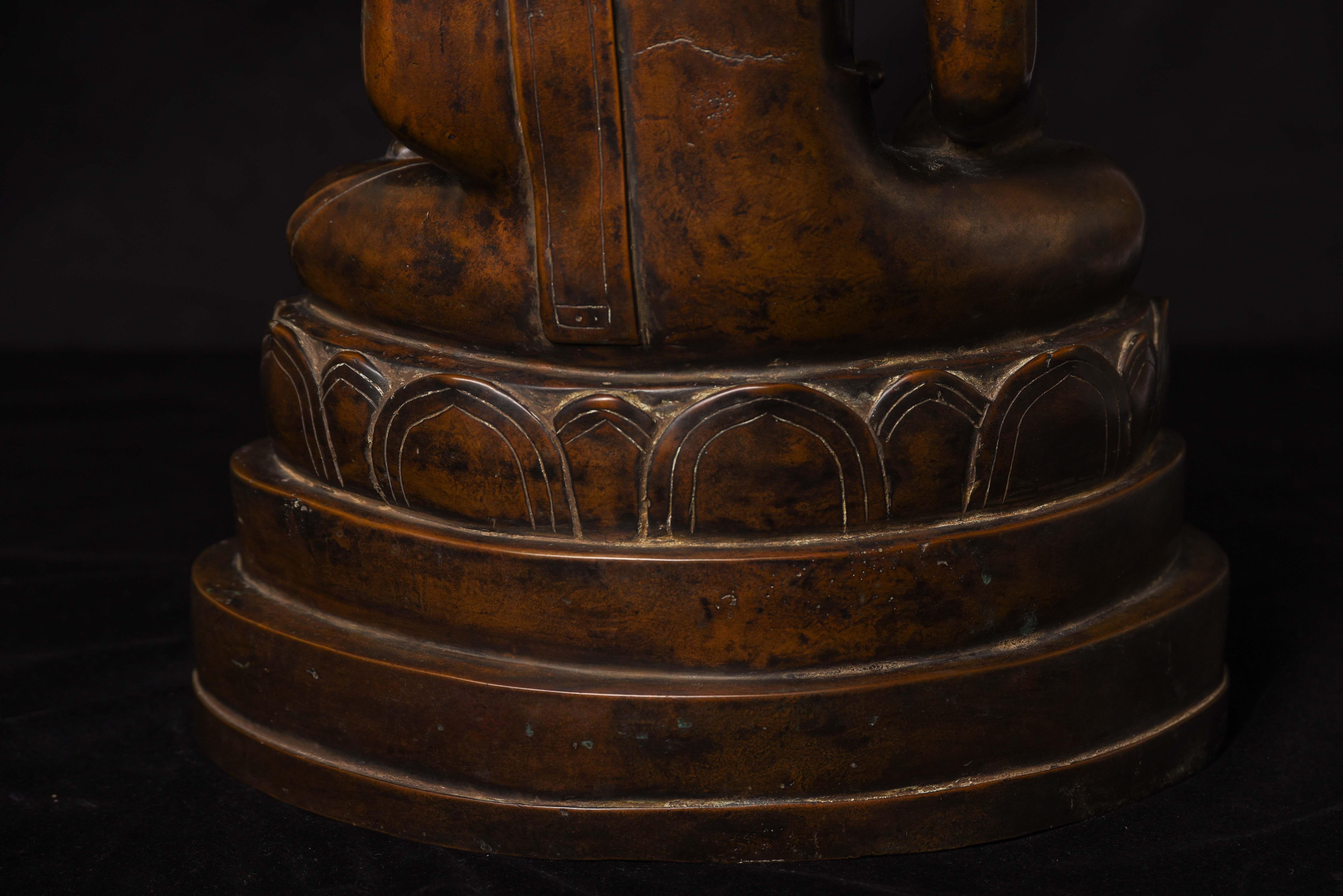 Un Buddha molto particolare del XVIII secolo proveniente dal regno di Nan. in vendita 12