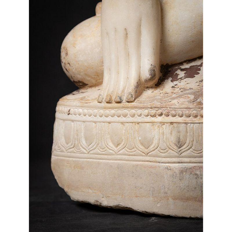 Very special alabaster Buddha statue from Burma 11
