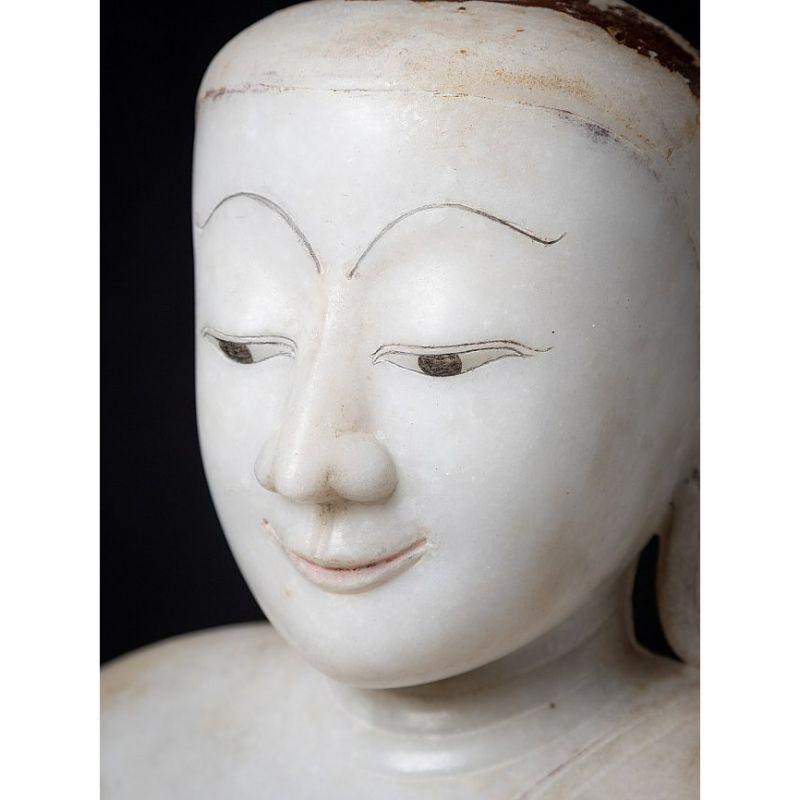 Very special alabaster Buddha statue from Burma 3