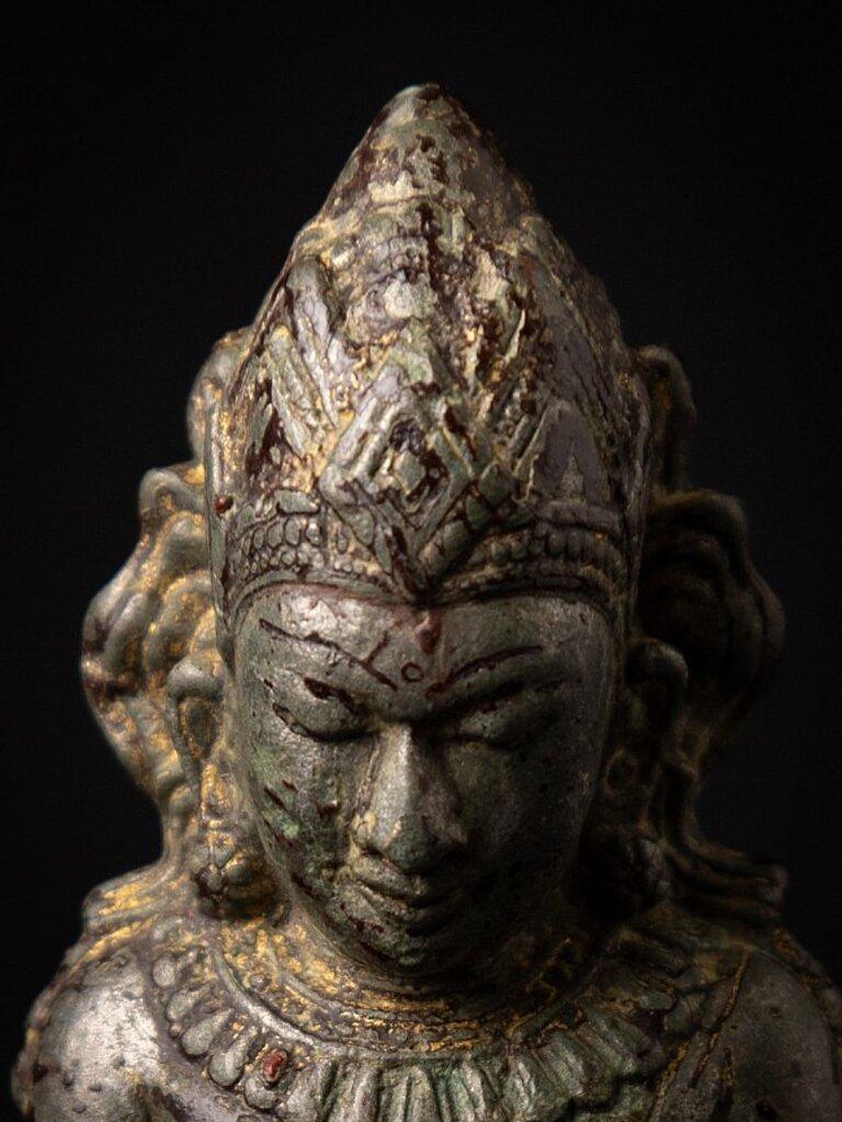 Very Special Antique Bronze Bagan Buddha Statue from Burma For Sale 5