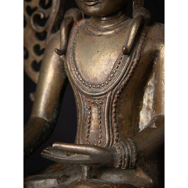 Very Special Antique Bronze Crowned Buddha Statue from Burma For Sale 12
