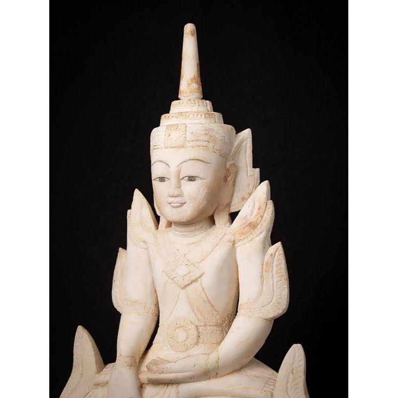 Alabaster Very special antique Burmese Shan Buddha from Burma For Sale