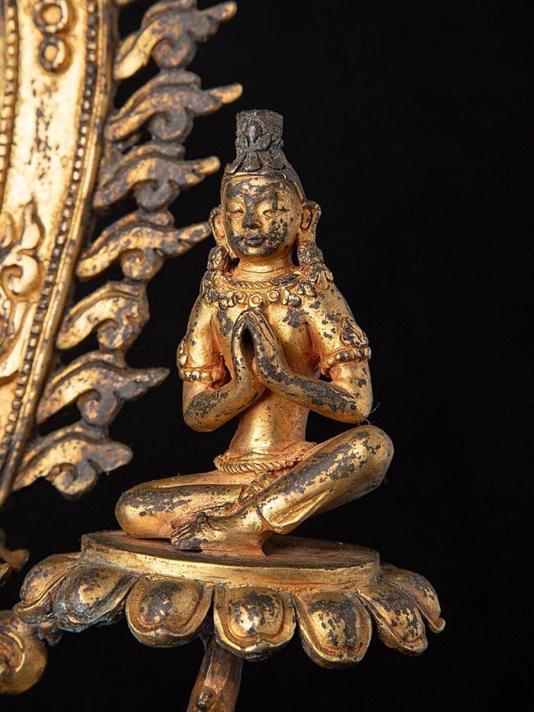 Very Special Antique Nepali Buddha Statue from Nepal For Sale 12