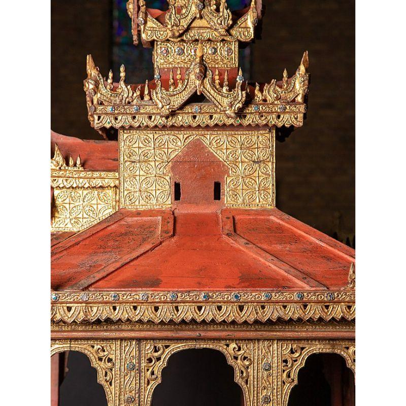 Very Special Antique Wooden Temple from Burma Original Buddhas For Sale 7