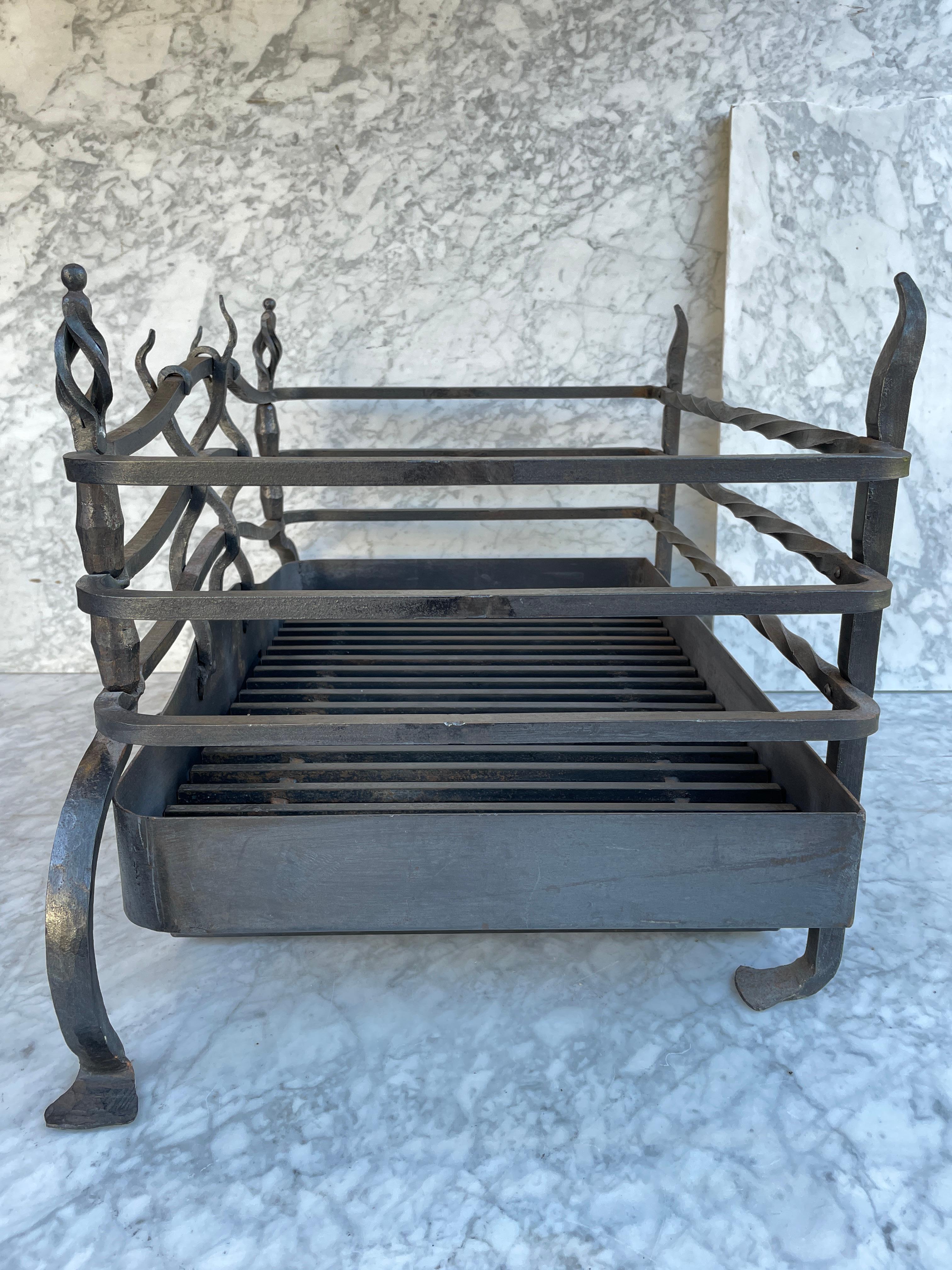 Very Special Arts and Craft Movement Antique Fireplace Grate or Basket For Sale 5