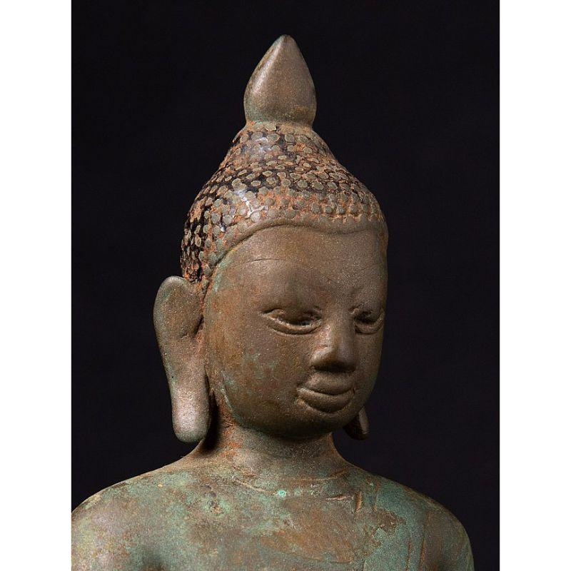 Bronze Very special bronze Arakan Buddha statue from Burma  Original Buddhas For Sale