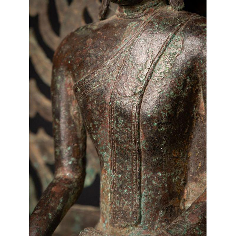 Very Special Bronze Burmese Buddha Statue from Burma For Sale 12