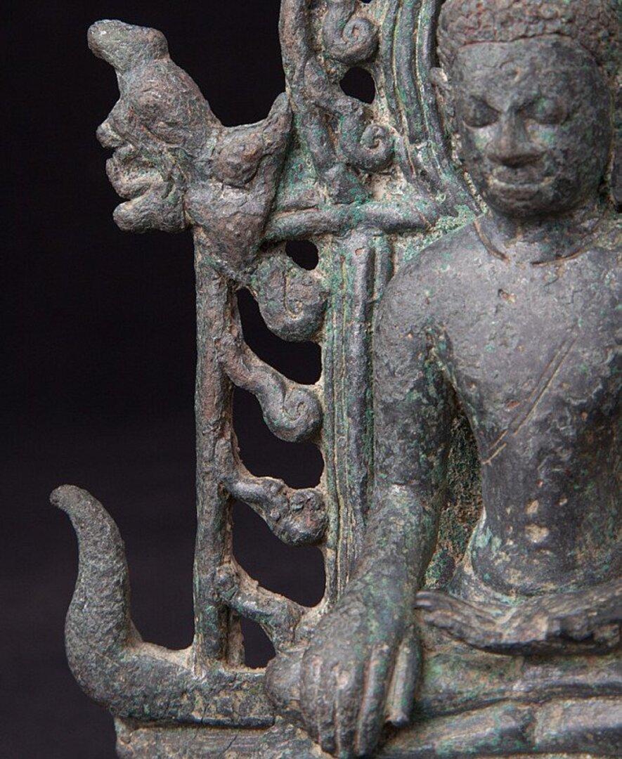 Très spéciale statue de Bouddha Pyu en bronze de Birmanie en vente 5
