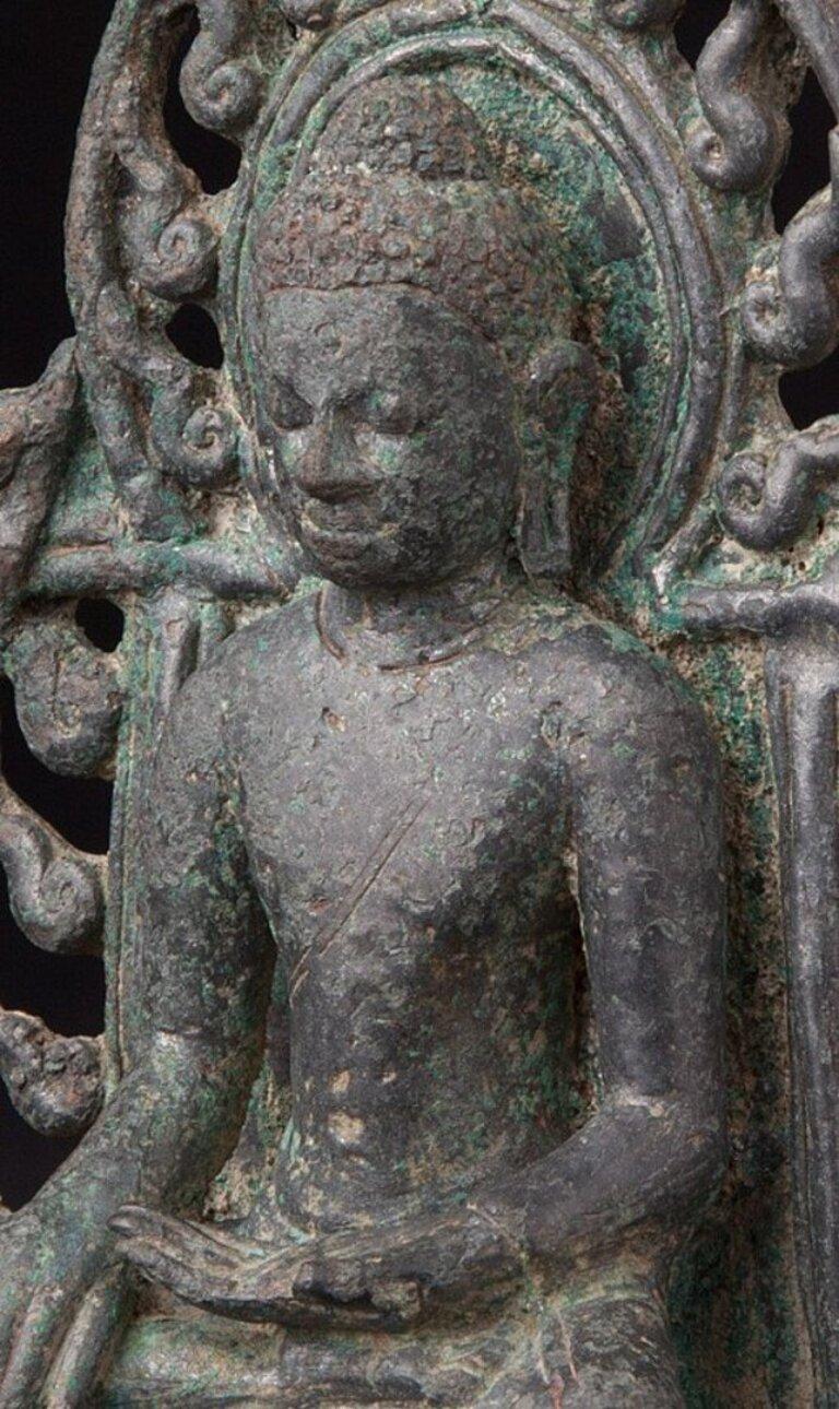 Very Special Bronze Pyu Buddha Statue from Burma For Sale 6