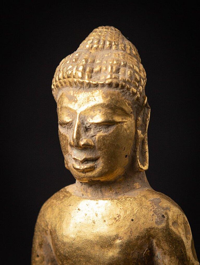 Very Special Golden Pyu Buddha, Hammered from Solid Gold from Burma For Sale 3