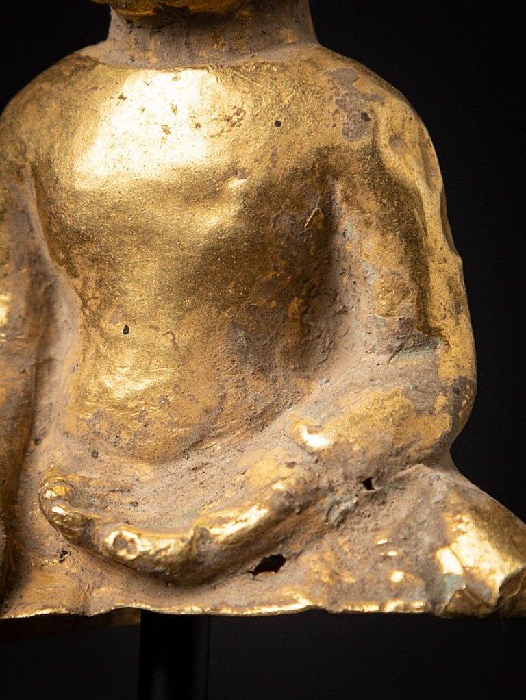 Very Special Golden Pyu Buddha, Hammered from Solid Gold from Burma For Sale 8