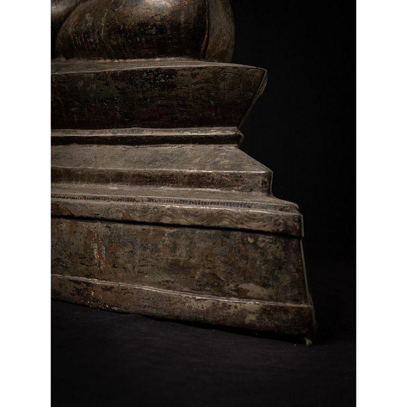 Very special large bronze Shan Buddha from Burma For Sale 11
