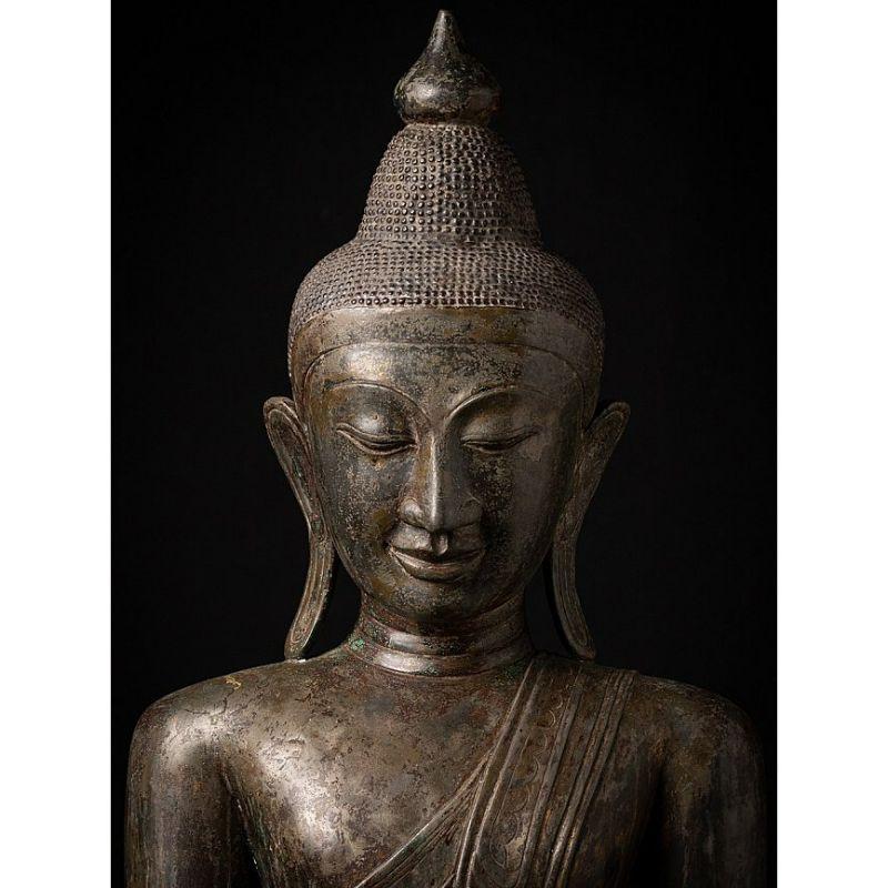 Burmese Very special large bronze Shan Buddha from Burma For Sale