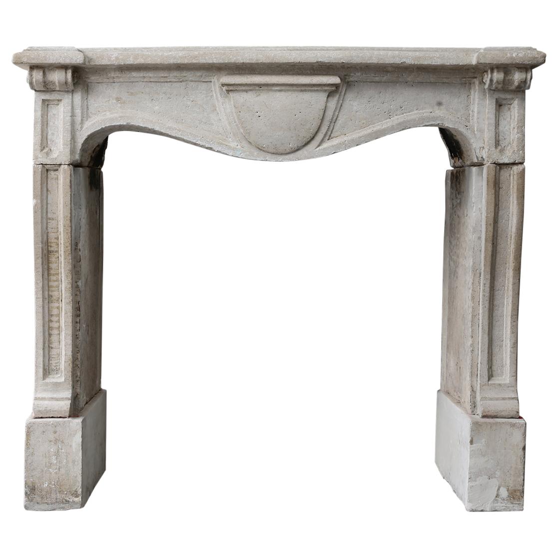 17th Century Antique Fireplace from Chateau Verdun - France