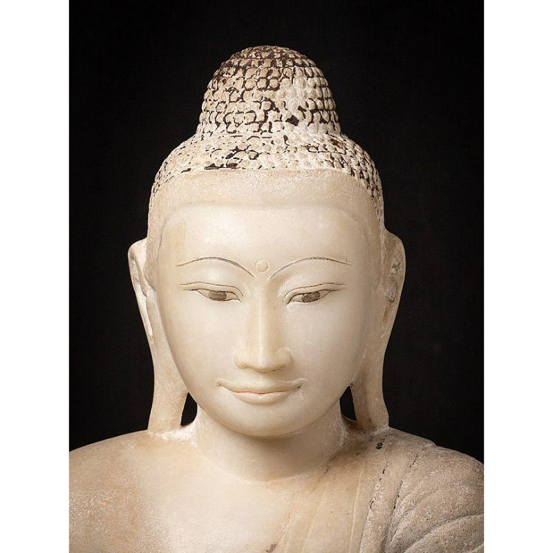 Very Special Marble Burmese Buddha Statue from Burma In Good Condition In DEVENTER, NL