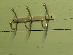 Very Stylish Chrome Cloakroom Coat Rack The rack has 3 double swan neck hooks