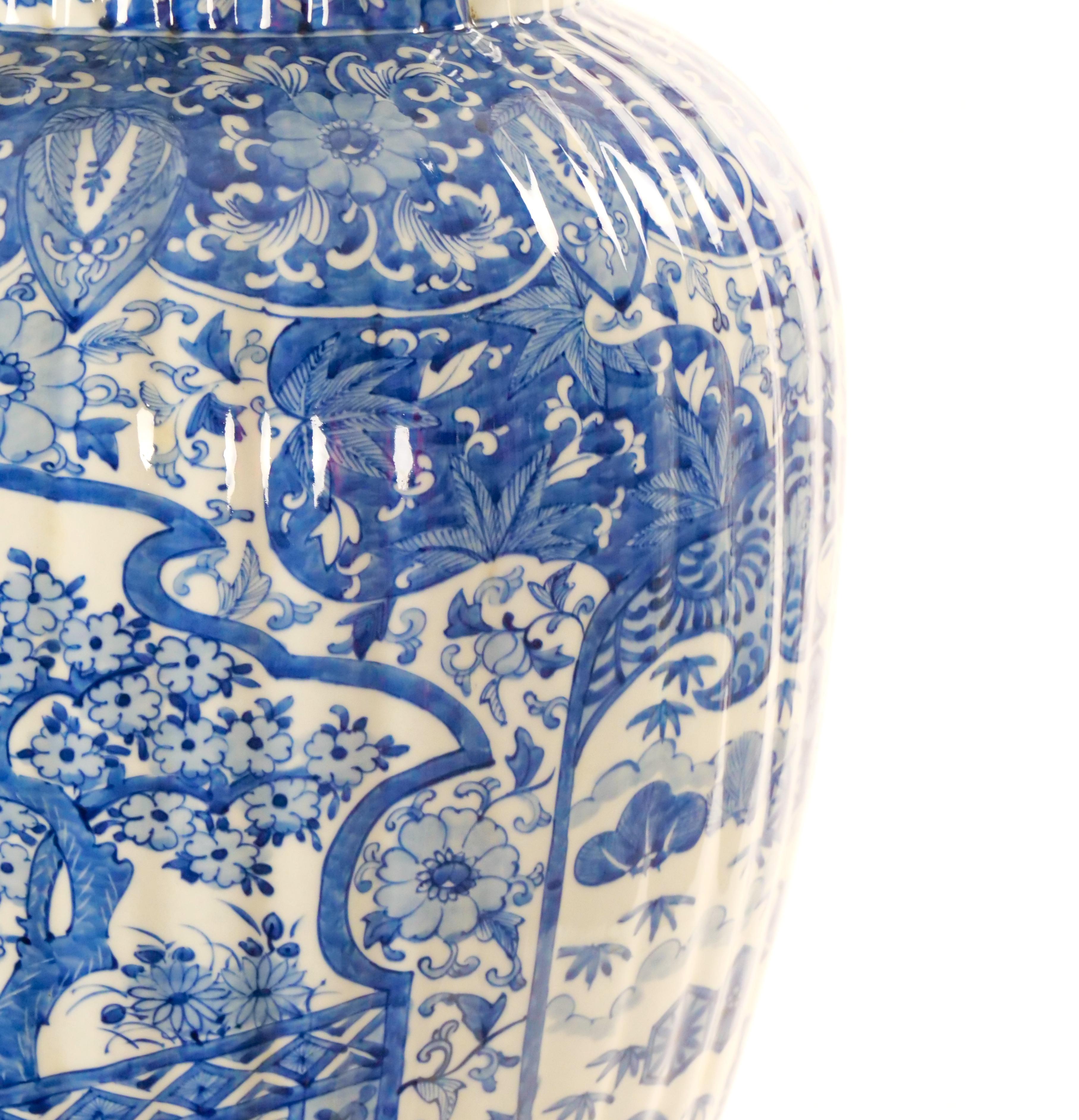 Very Tall Chinoiserie Design Blue/ White Ginger Jar Urn with Foo Dog Cover 3