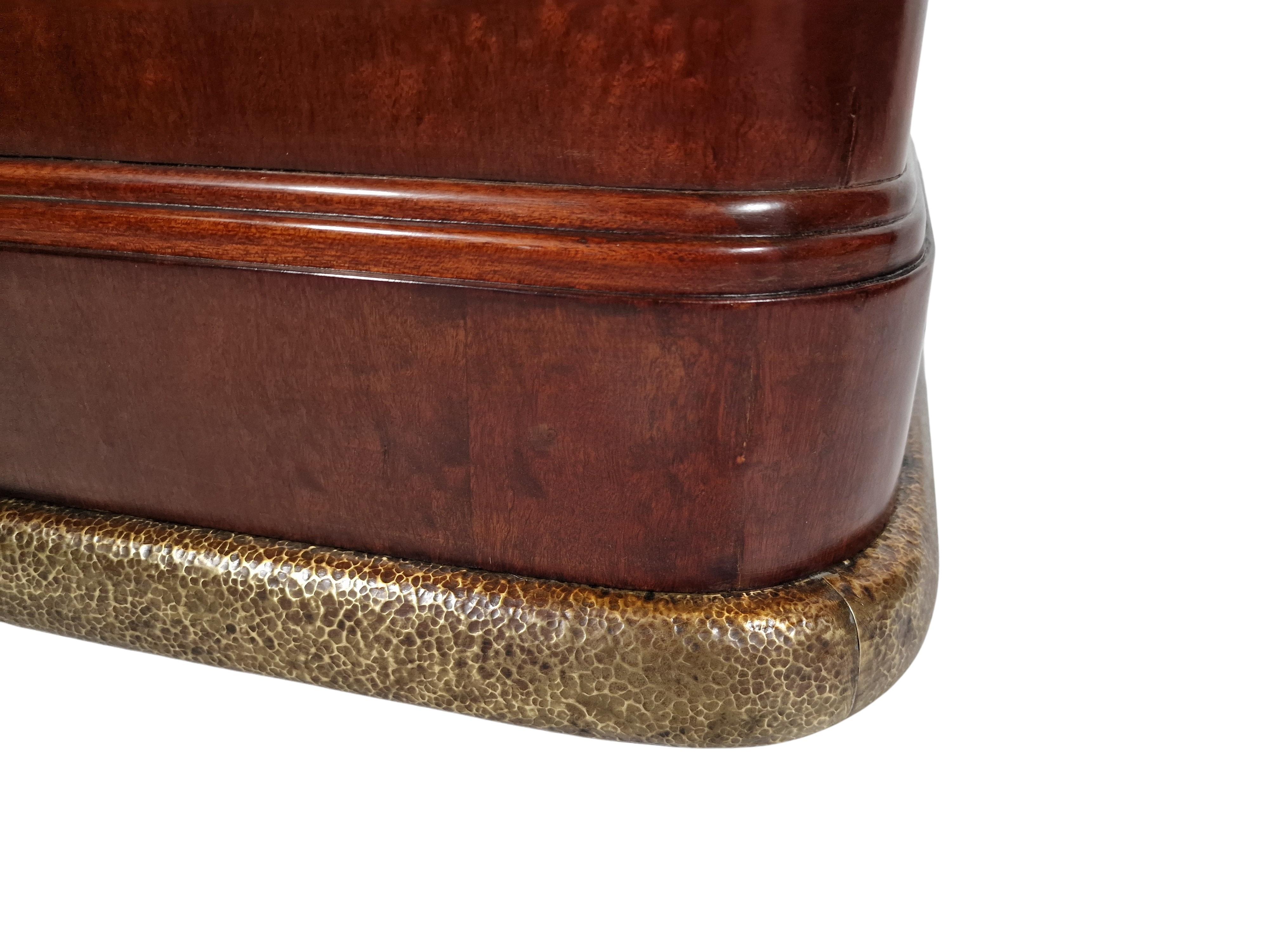 Table carrée de très bon goût, Sécession, Art Nouveau Jugendstil, 1910 Autriche en vente 6