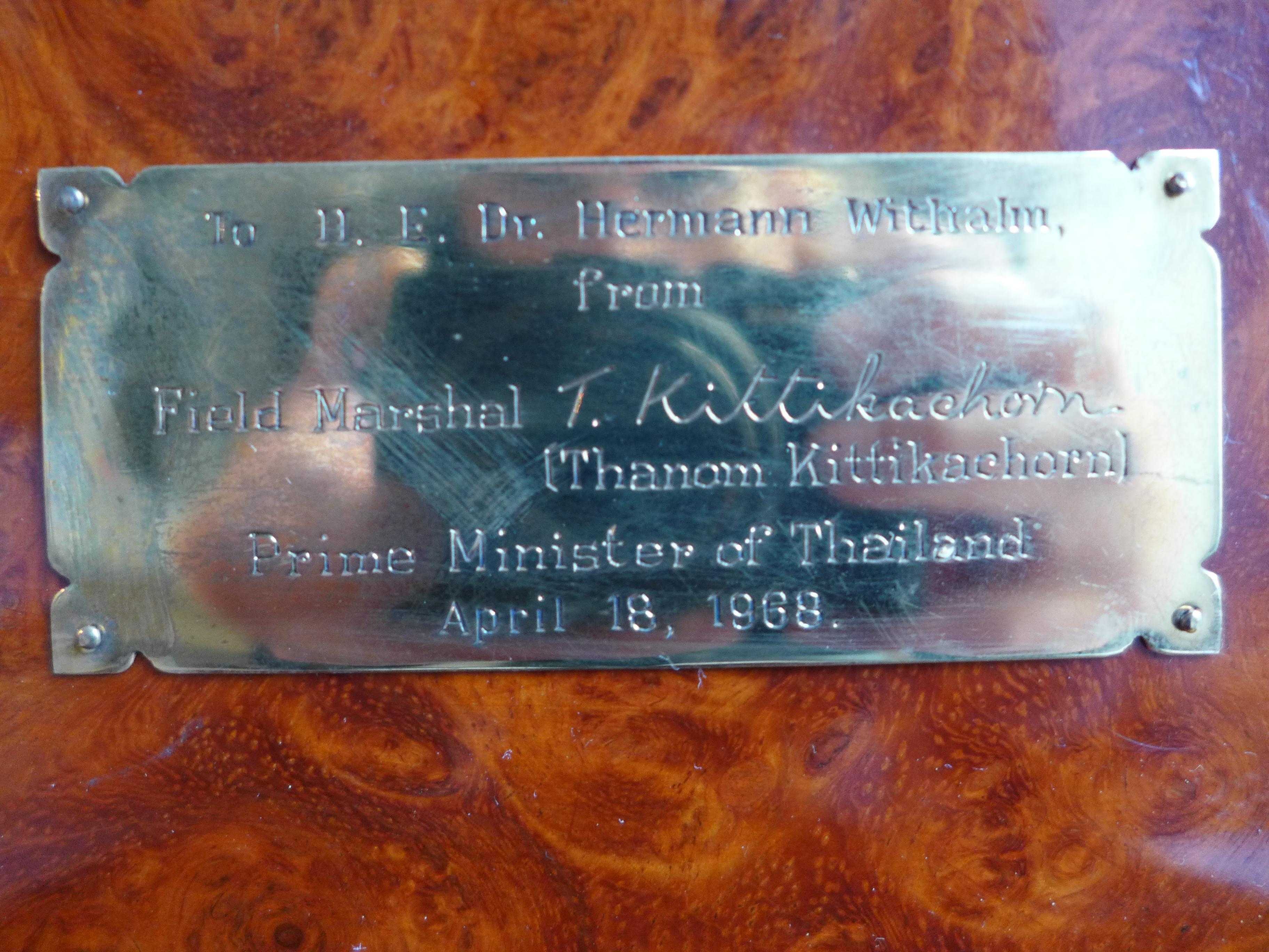 Arts and Crafts Scatola regalo molto particolare proveniente dalla Thailandia per l'Austria 1968 in vendita