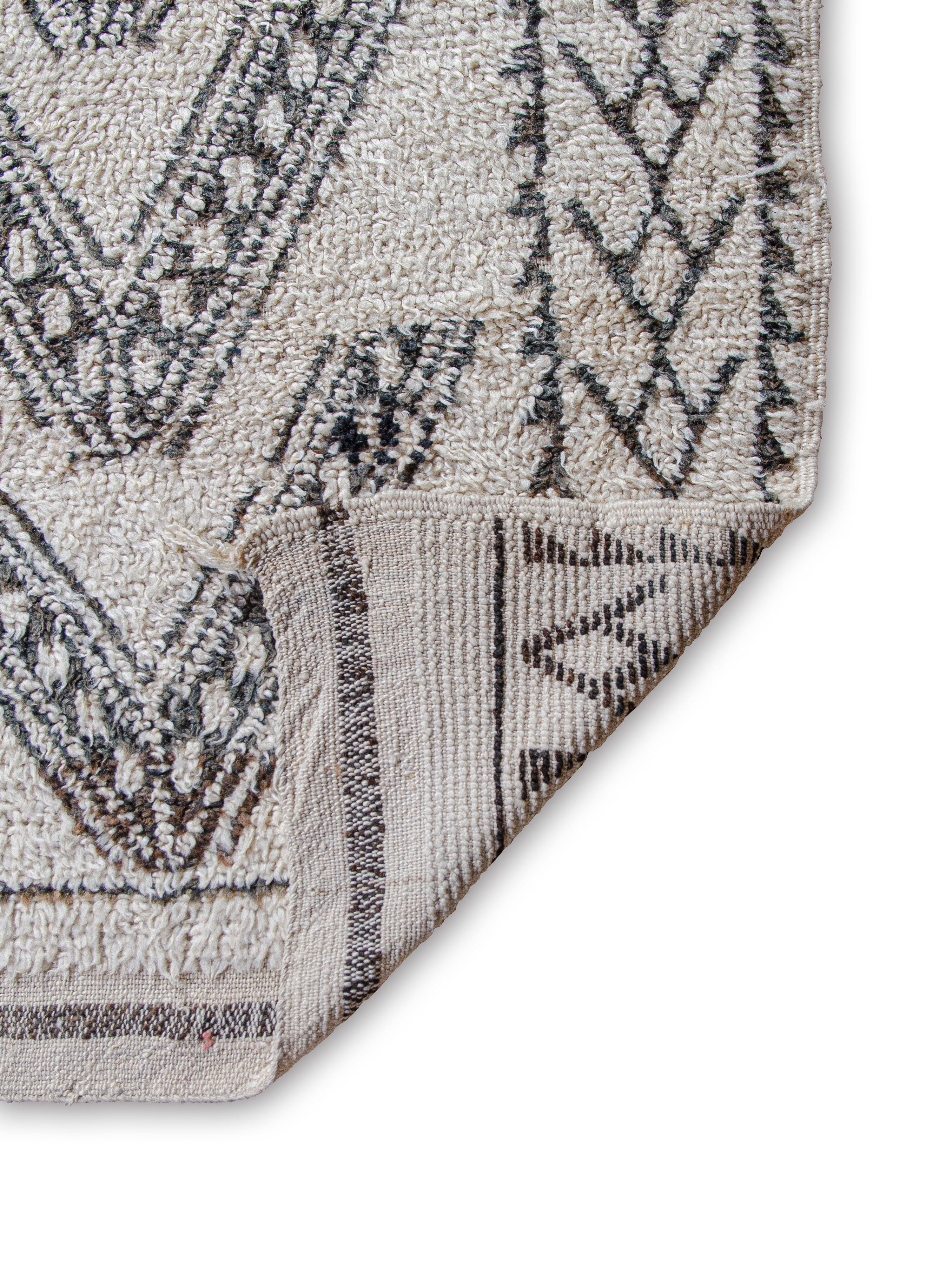 Alfombra Marroquí Beni Ouarain Chevron Muy Inusual Curada Por Breuckelen Berber Tejido a mano en venta
