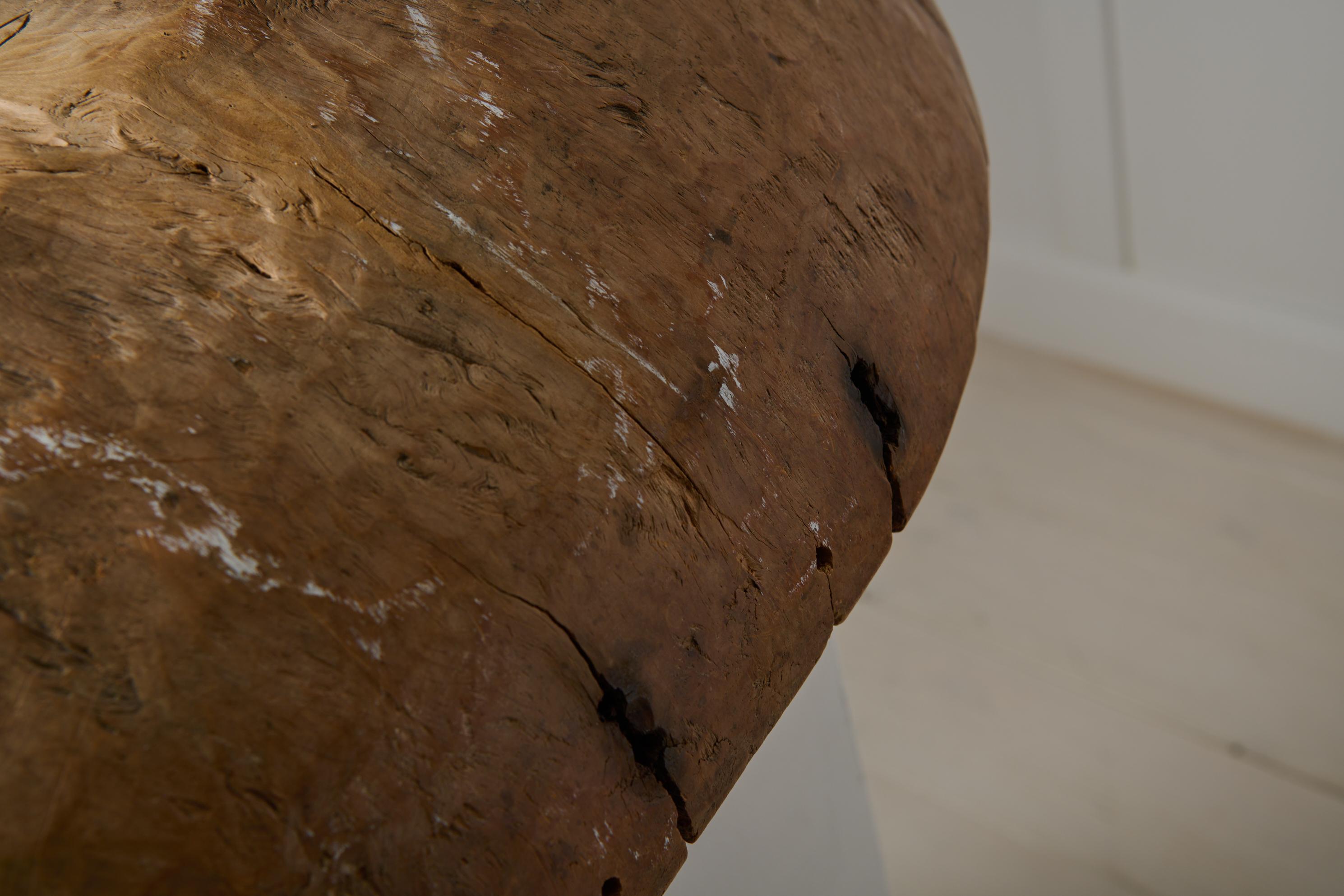 Very Unusual Large Northern Swedish Wooden Bowl in Birch Root from the Mid 1700s in vendita 2