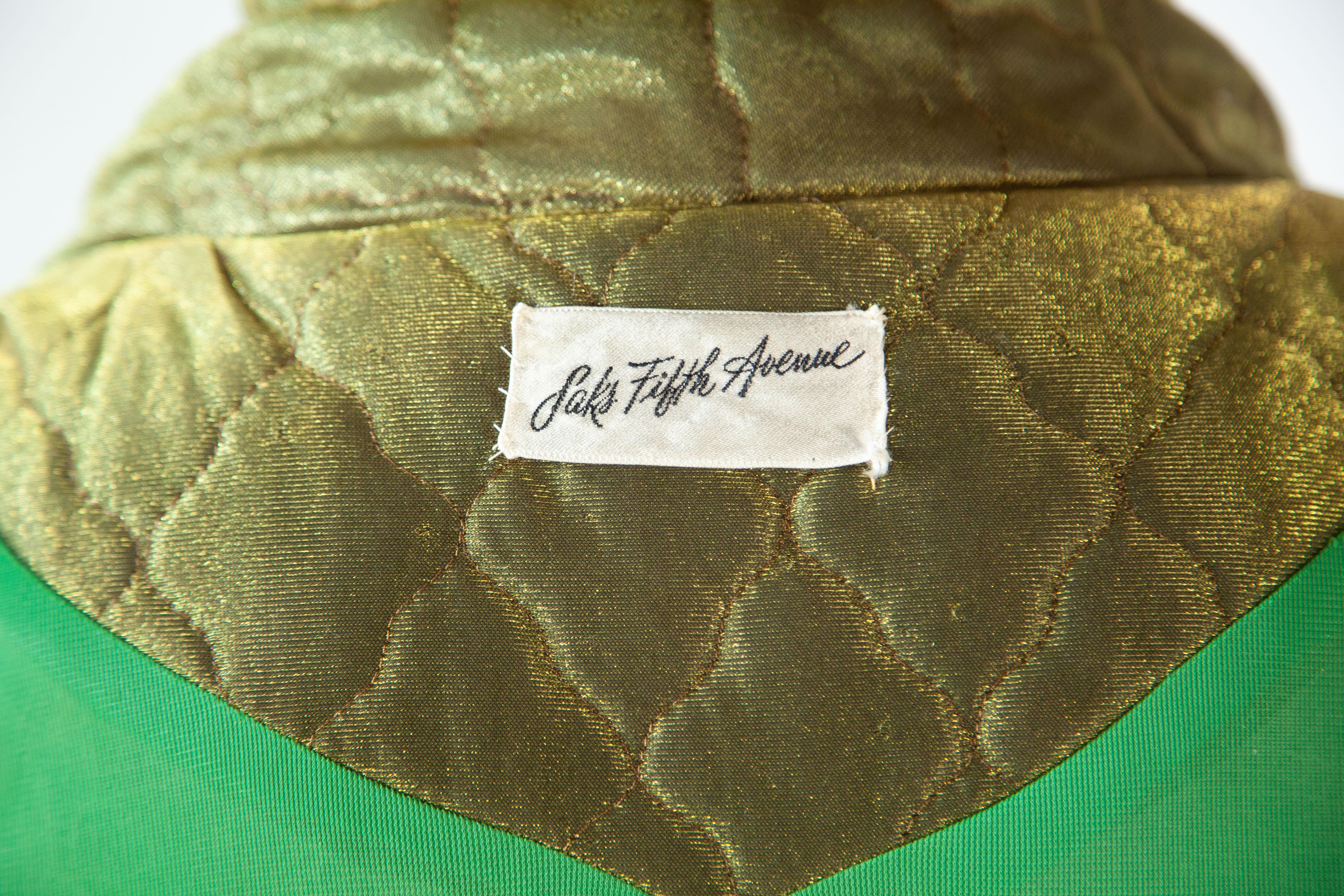Women's or Men's Very Vintage Saks Fifth Avenue Green Robe