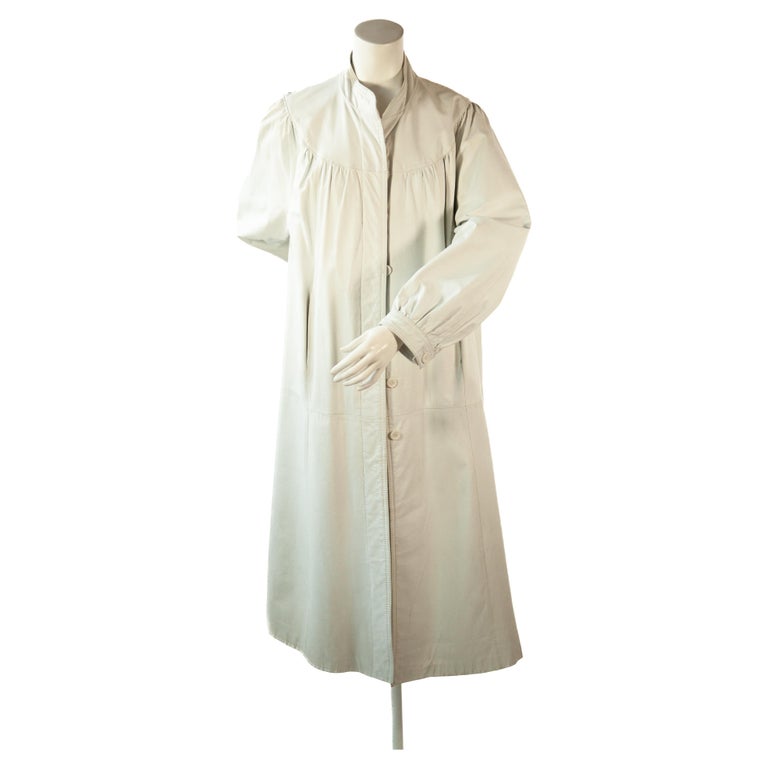 Very Vintage White Leather Coat Dress For Sale at 1stDibs