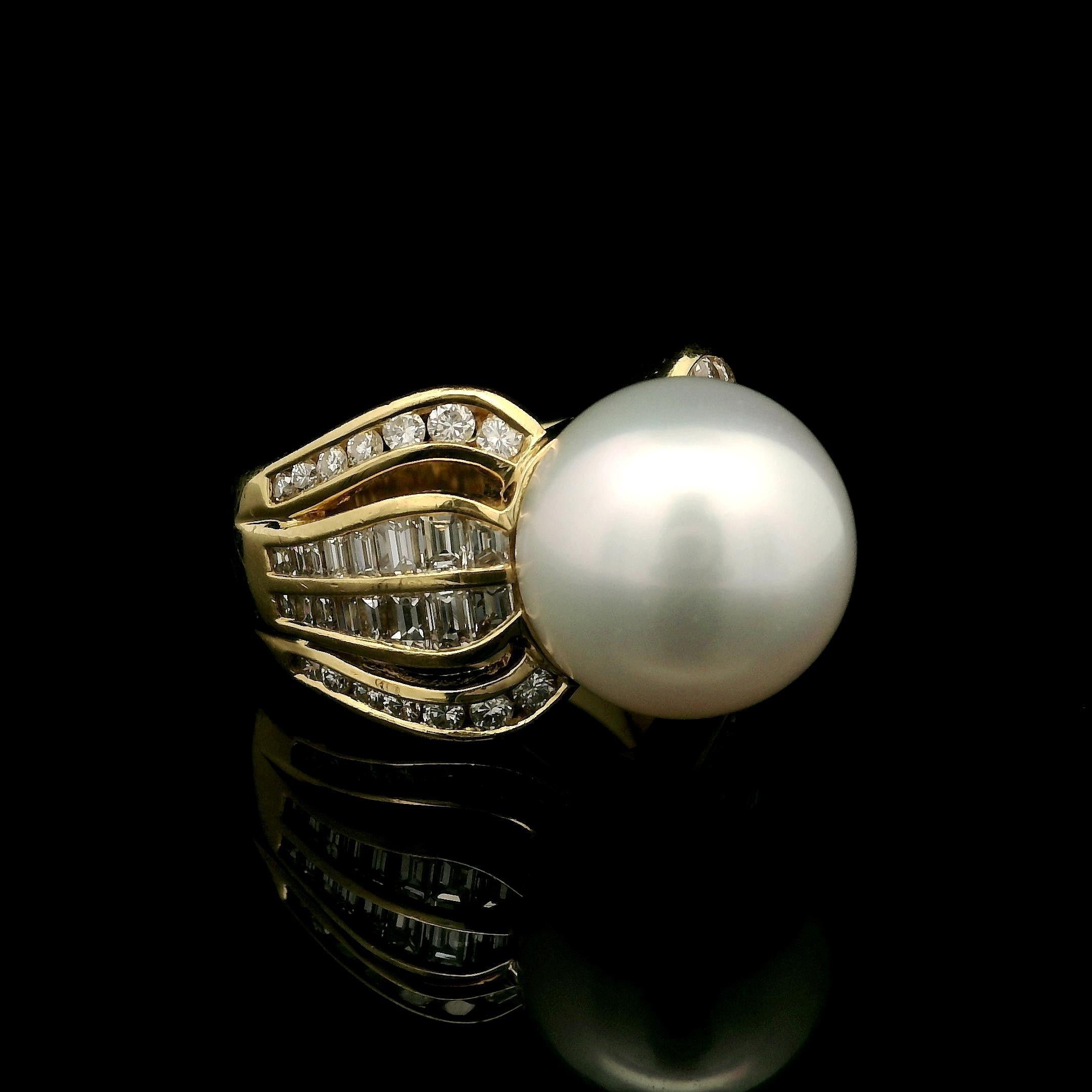 Round Cut Very Well Made 18k Yellow Gold 12.8mm Pearl w/ 1.47ct Diamond Wide Cocktail Ring For Sale