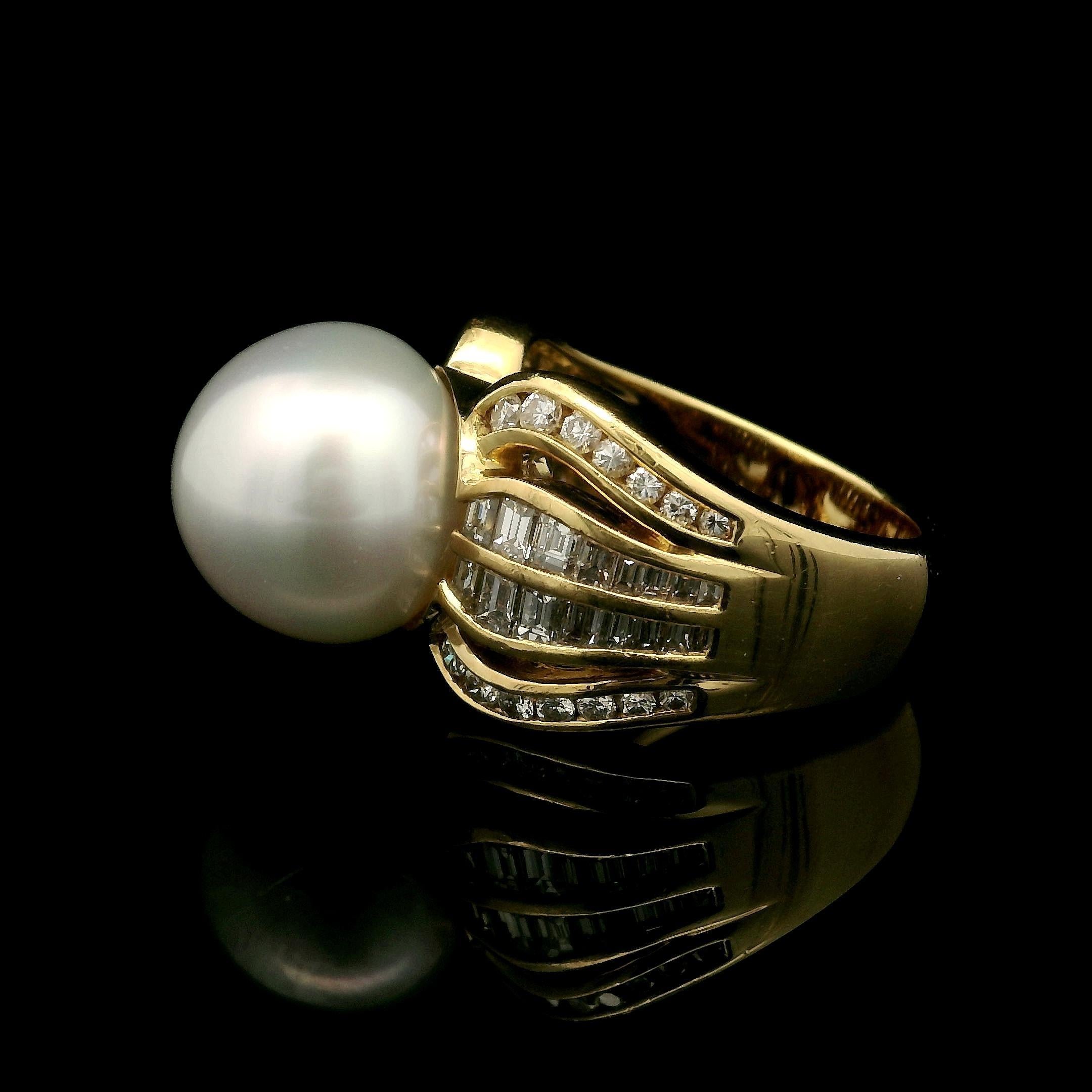 Women's Very Well Made 18k Yellow Gold 12.8mm Pearl w/ 1.47ct Diamond Wide Cocktail Ring For Sale