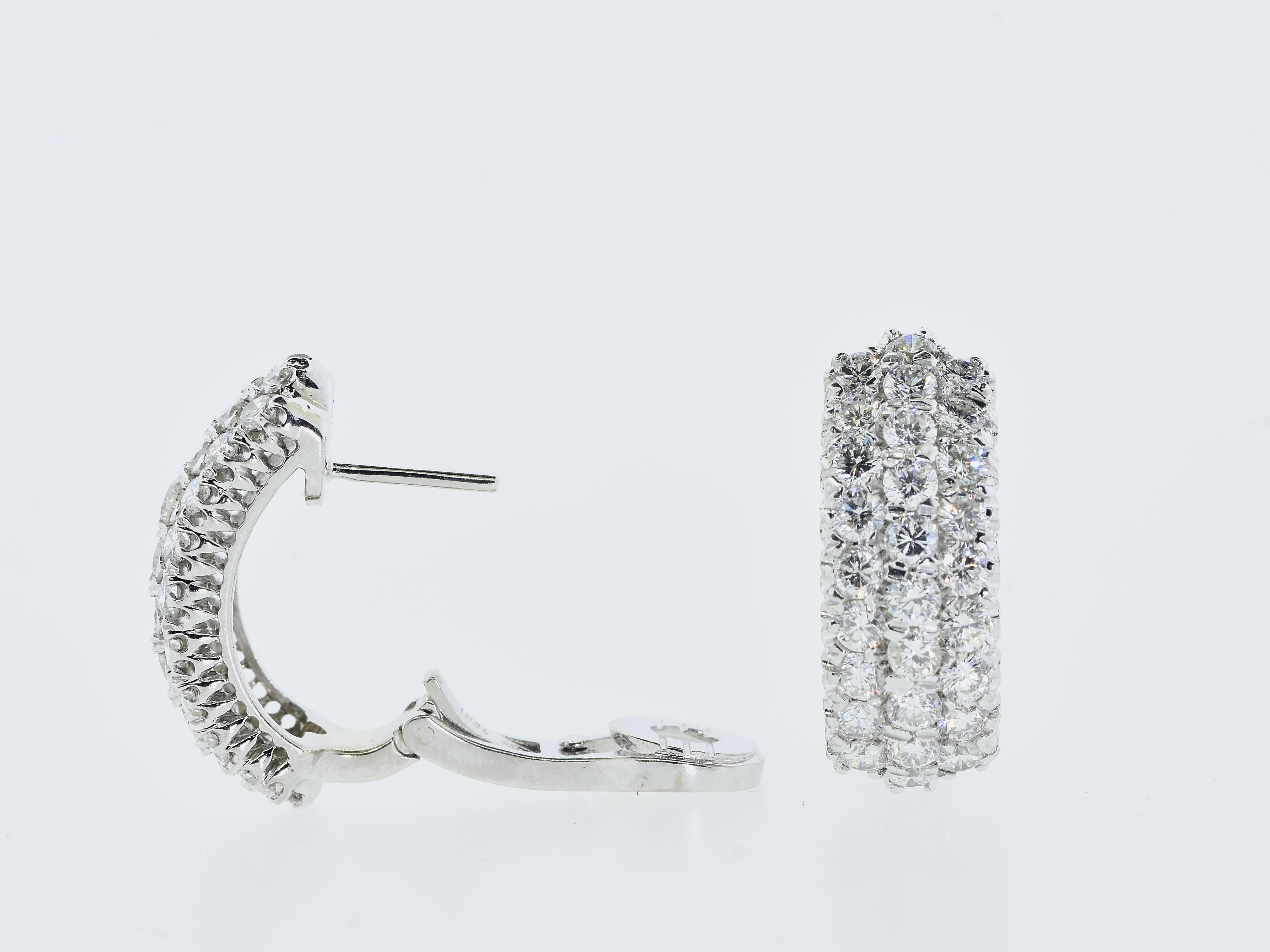 Women's or Men's Very White Diamond Finely Pave Set Contemporary 18K White Gold Earrings For Sale