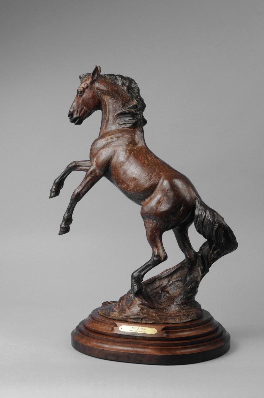 Diable de poussière - Sculpture de Veryl Goodnight