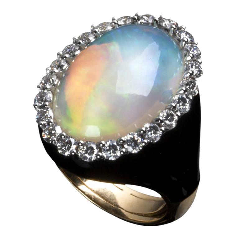 Veschetti 18 Karat Yellow Gold, Opal, Diamond Ring