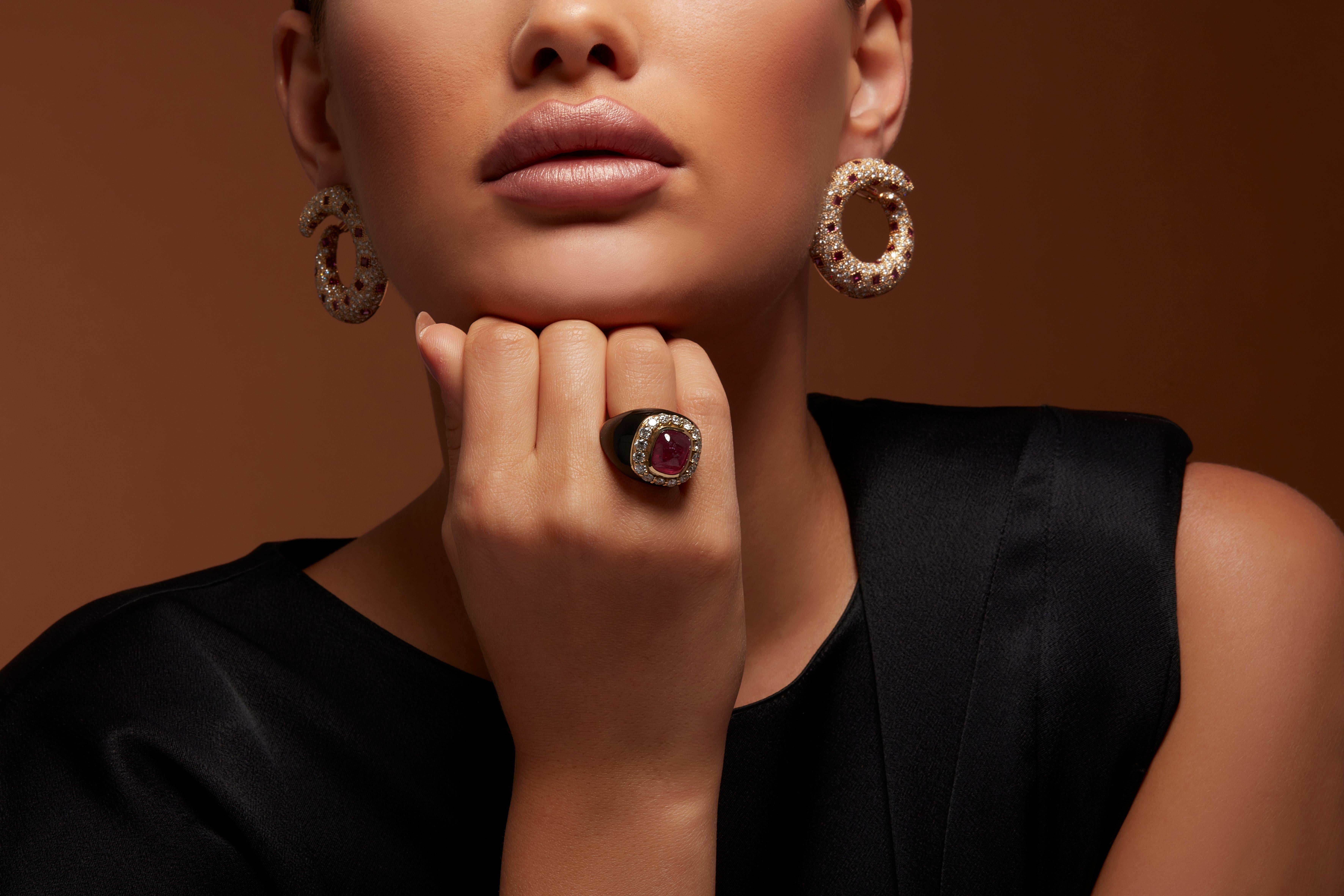 Veschetti 18 Karat Yellow Gold Ruby Diamond Earrings In New Condition For Sale In Brescia, IT