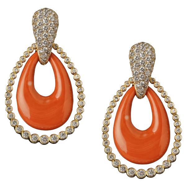 Veschetti 18 Kt Yellow Gold, Coral and Diamond Earrings For Sale