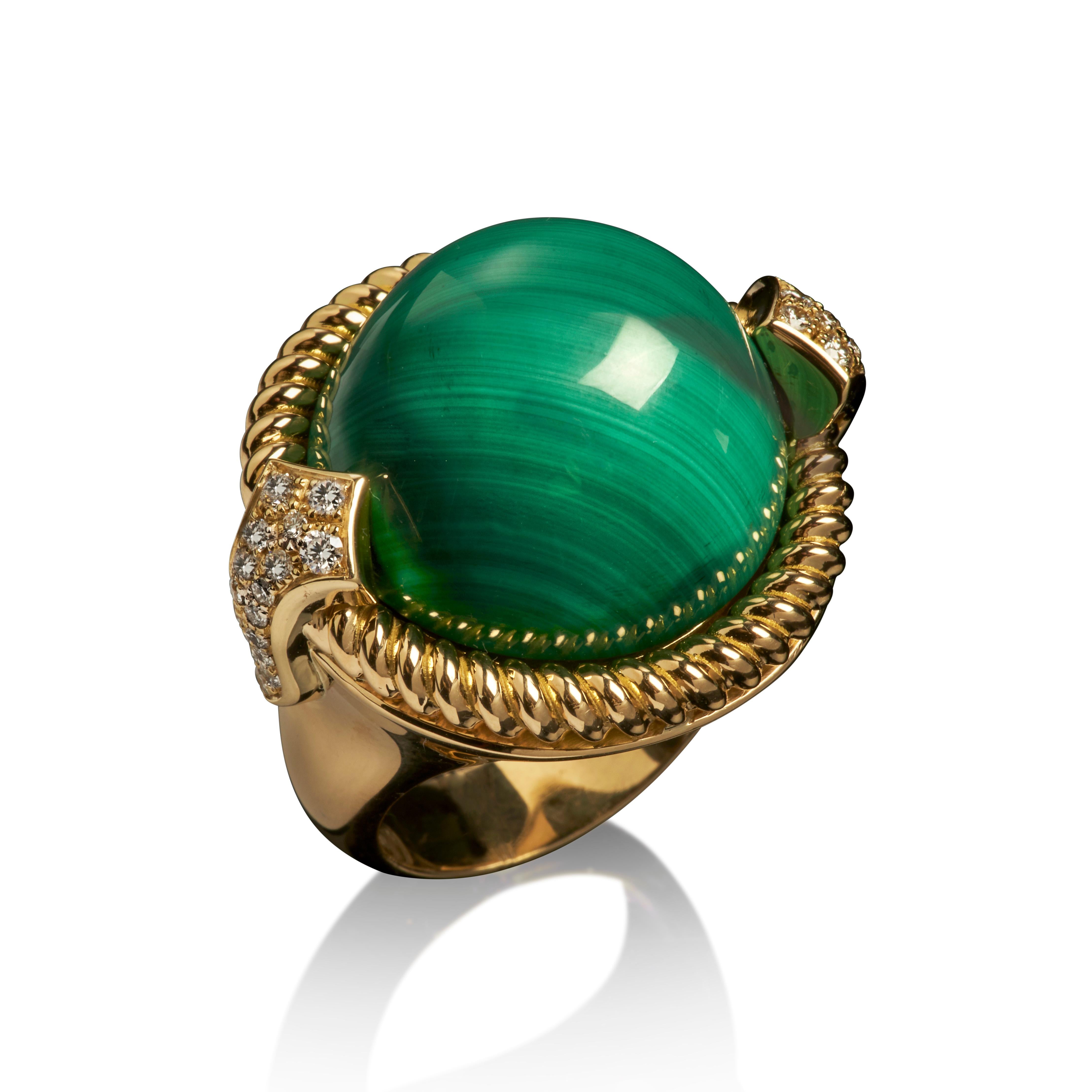 Cabochon Veschetti 18 Kt Yellow Gold, Malachite, Diamond Ring