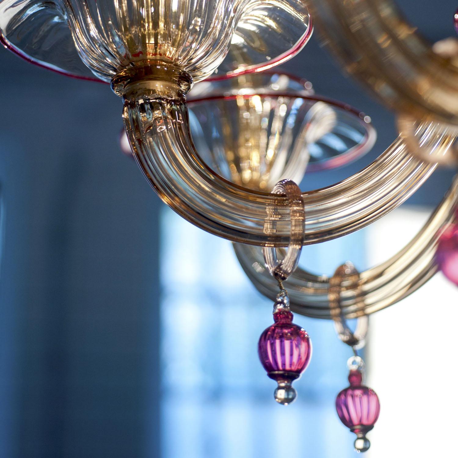Metallo Vespucci Lampadario Elegante Artigianale in Vetro di Murano Dettagli Classici in vendita