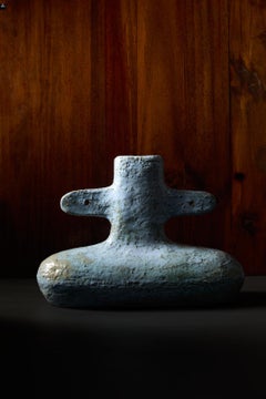 Vasija 04 de arcilla de gres texturado. Hecho a mano por Jade Paton para Lemon