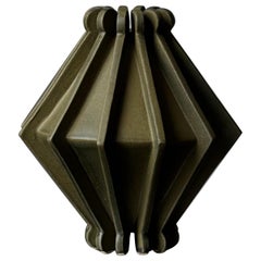 Vaso No. VII in bronzo invecchiato