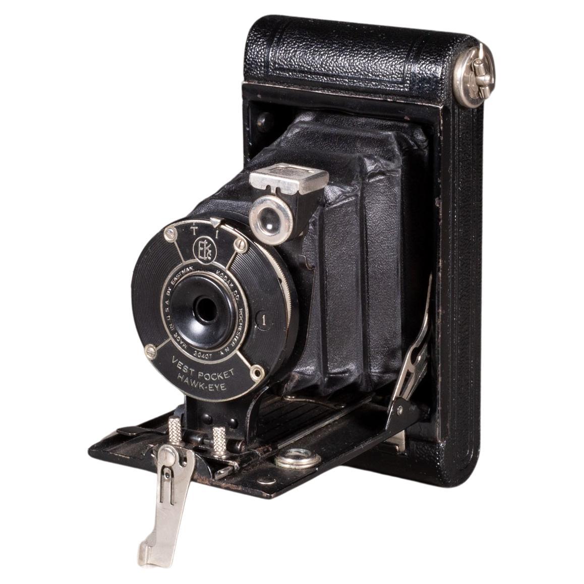 Vest Pocket Hawkeye Folding Camera c.1924-1935 For Sale